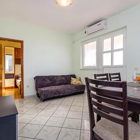 In With Wifi Διαμέρισμα