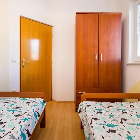 In With Wifi アパート *